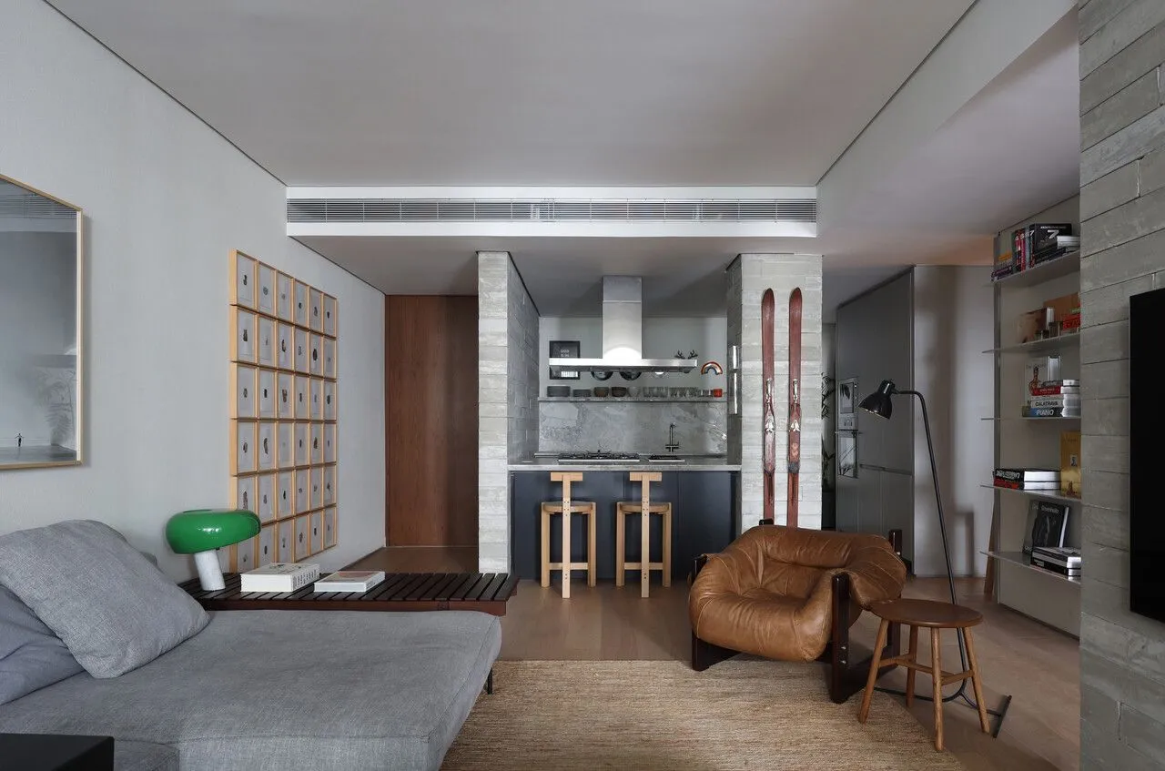 Apê de arquiteto com muita história para contar