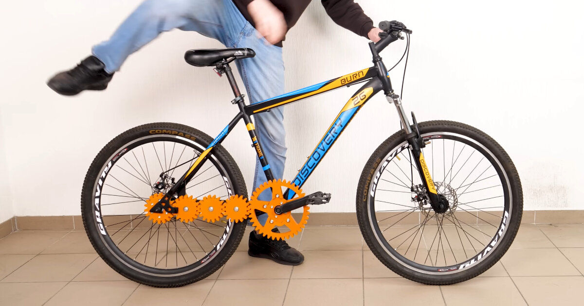 Bicicleta sem corrente ainda anda usando engrenagens de plástico impressas em 3D