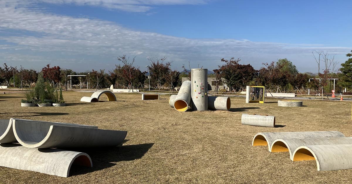 Utopia concreta transforma canos de construção descartados em playground
