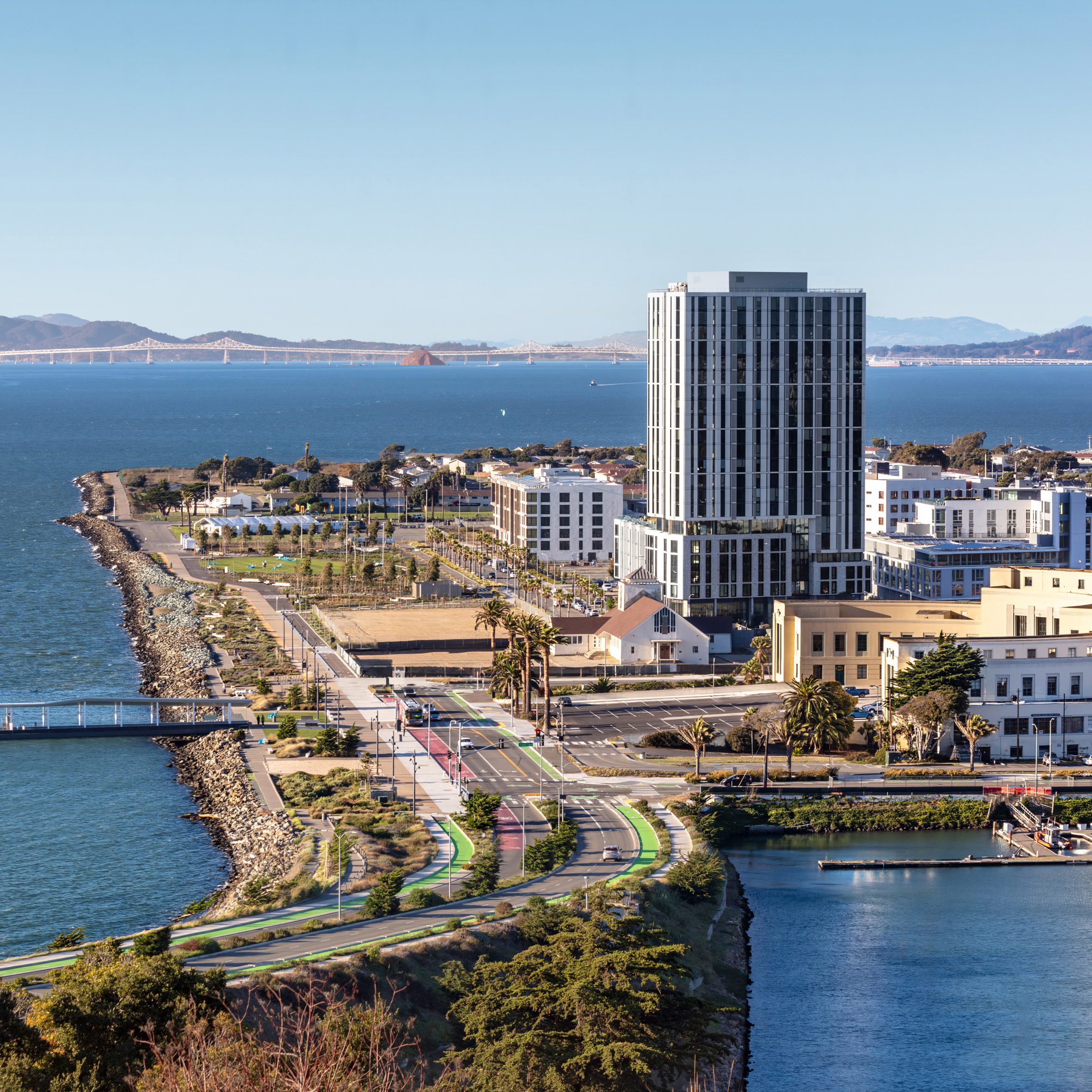 DBA instala o edifício mais alto da Ilha do Tesouro em São Francisco