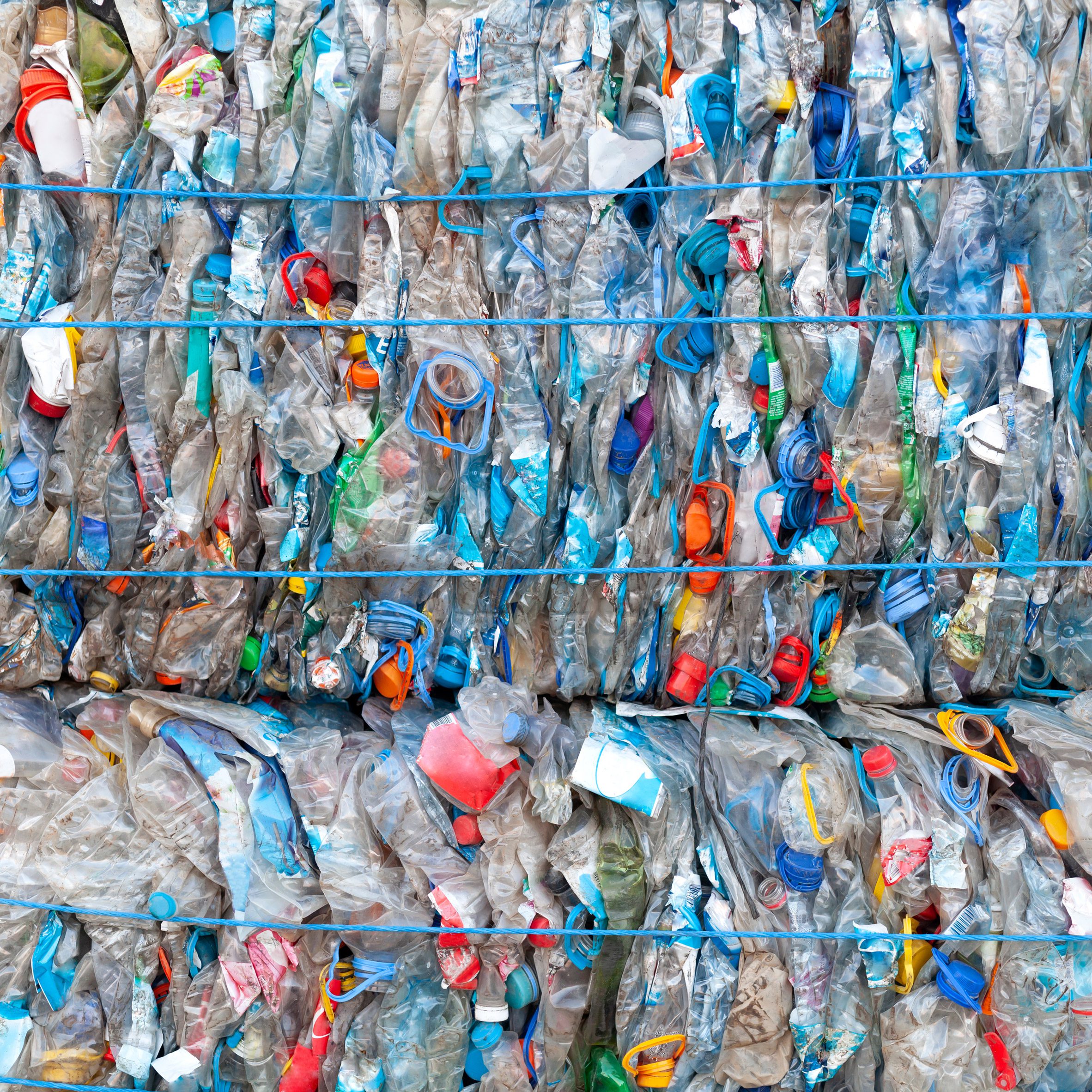 MIT desenvolve processo para fazer casas com plástico reciclado