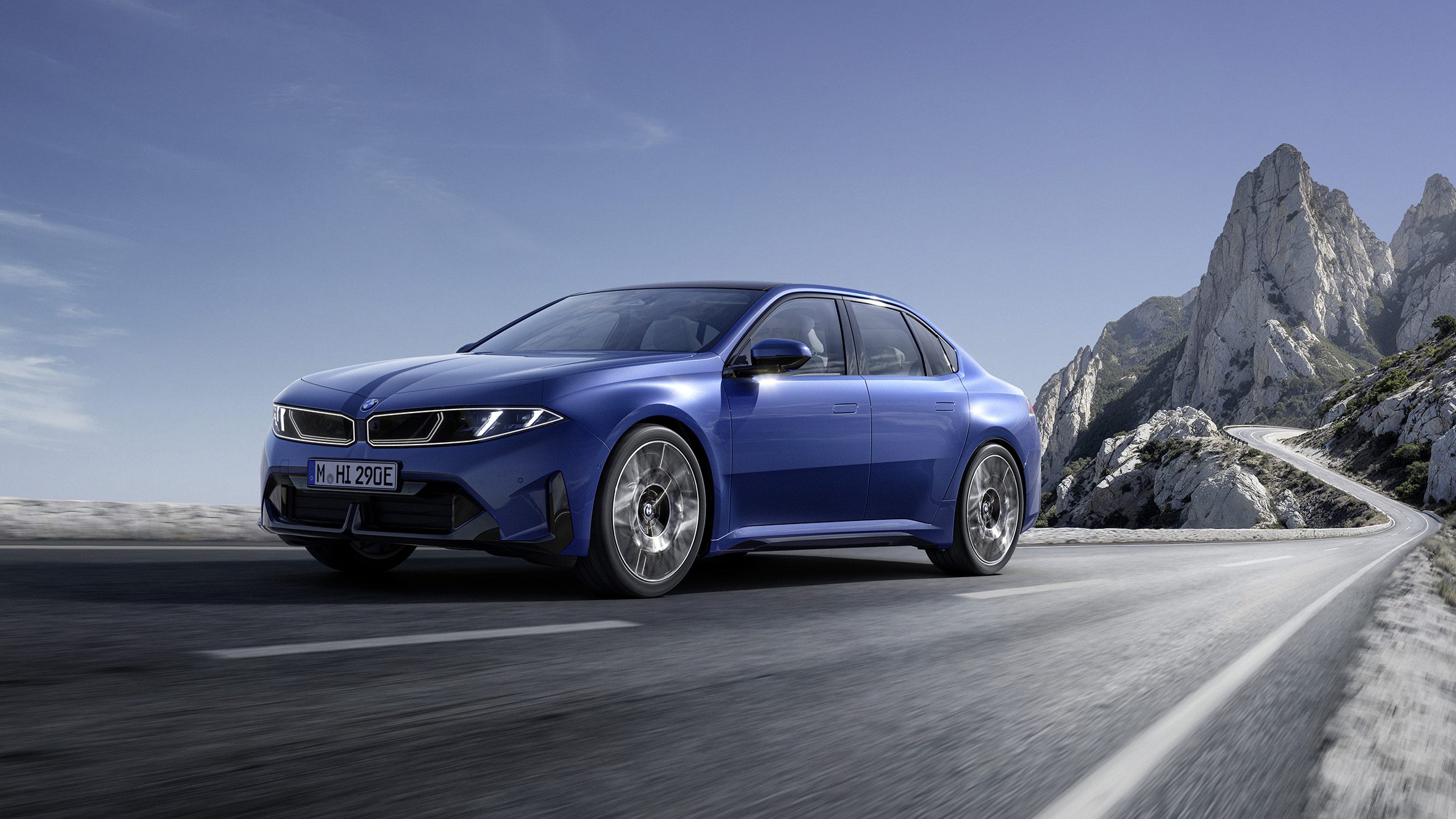 BMW lança versão elétrica do icônico Série 3