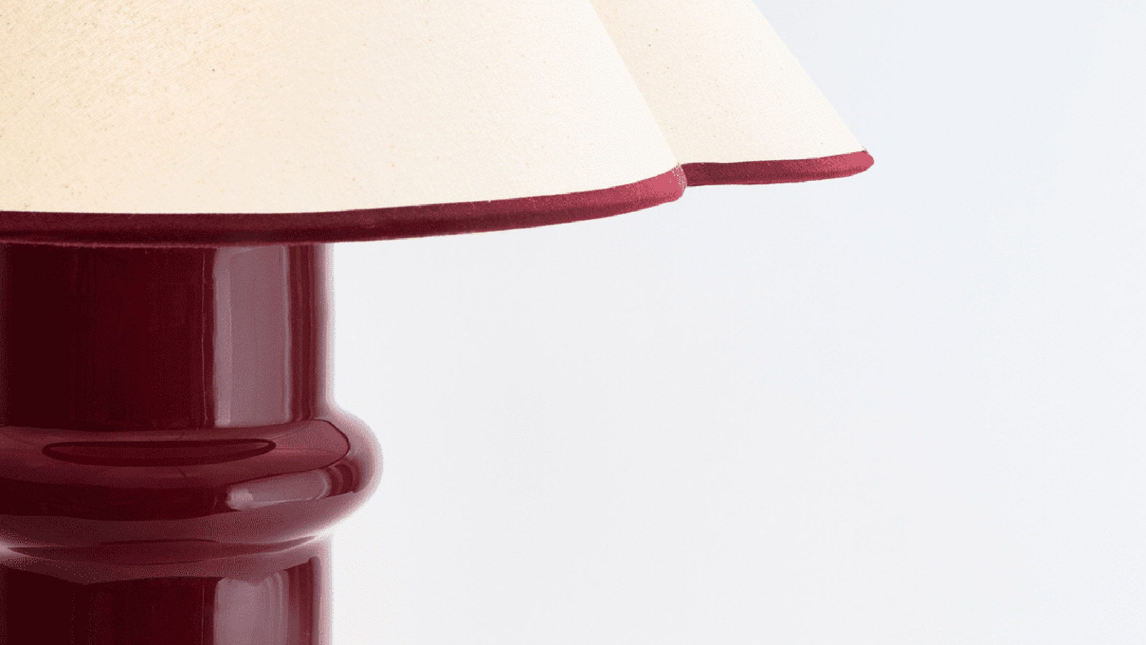 Candeeiro de mesa Heath da Tala entre os novos produtos no Dezeen Showroom