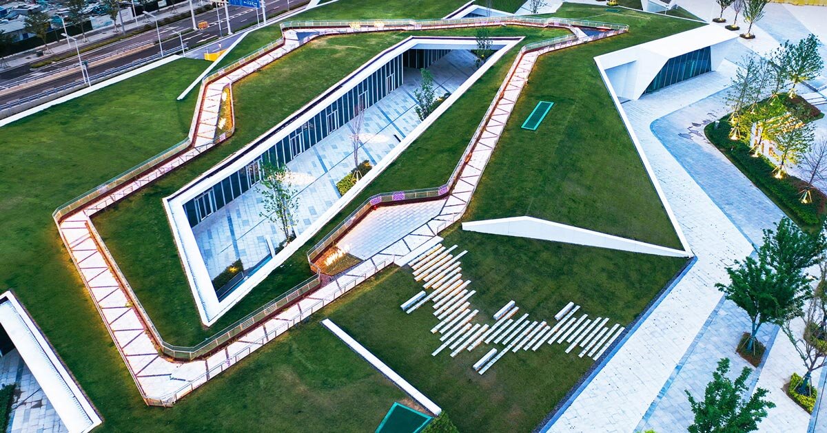 pavimentação radiante e telhados verdes remodelam a estação ferroviária de xuzhou como porta de entrada urbana