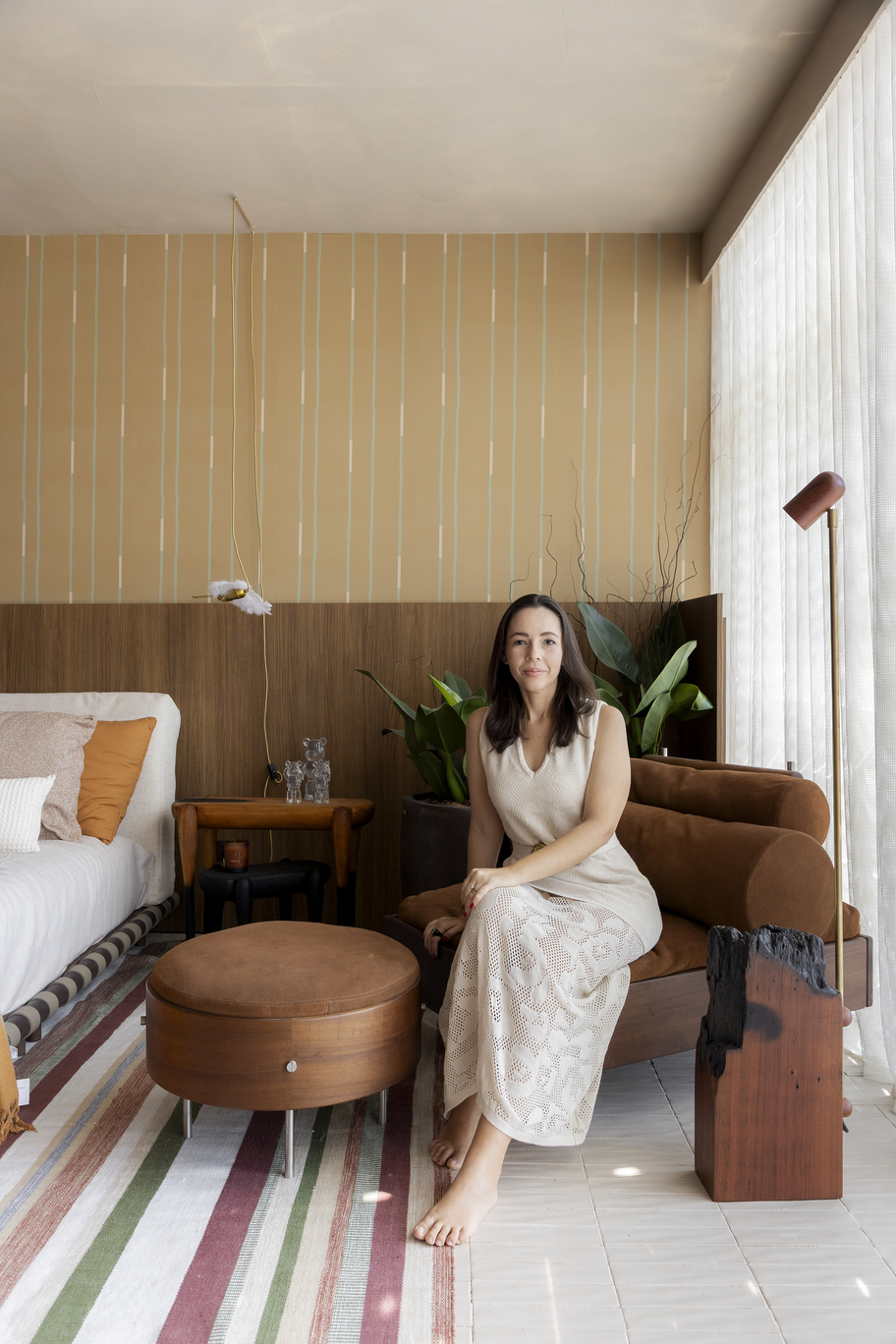 Arquiteta Paula Martins assina Casa Corcovado, espaço que traduz a bossa carioca em projeto residencial apresentado na 1ª Bienal de Arquitetura Brasileira