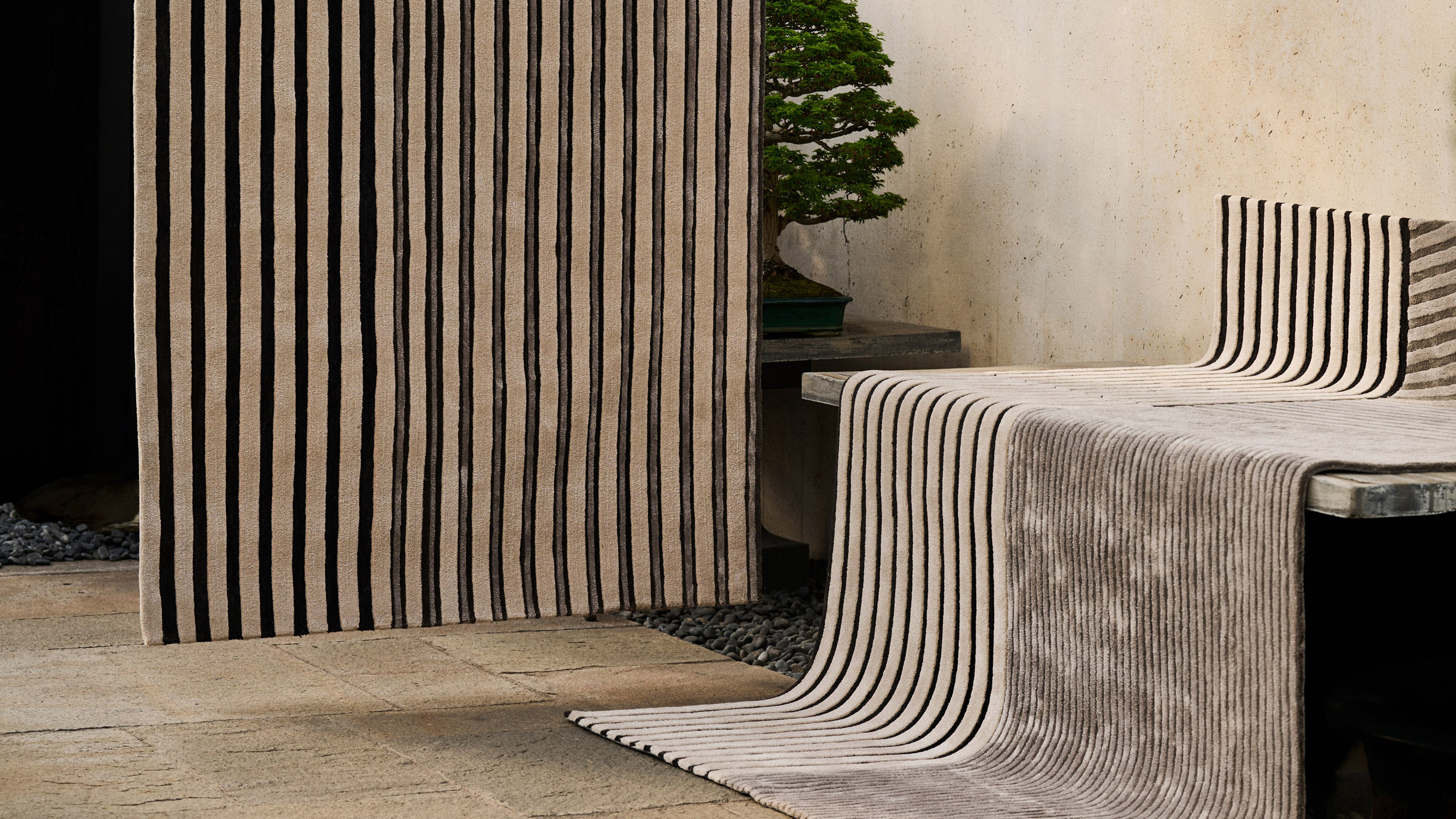 Kengo Kuma captura “memória da arquitetura” para tapetes Faces