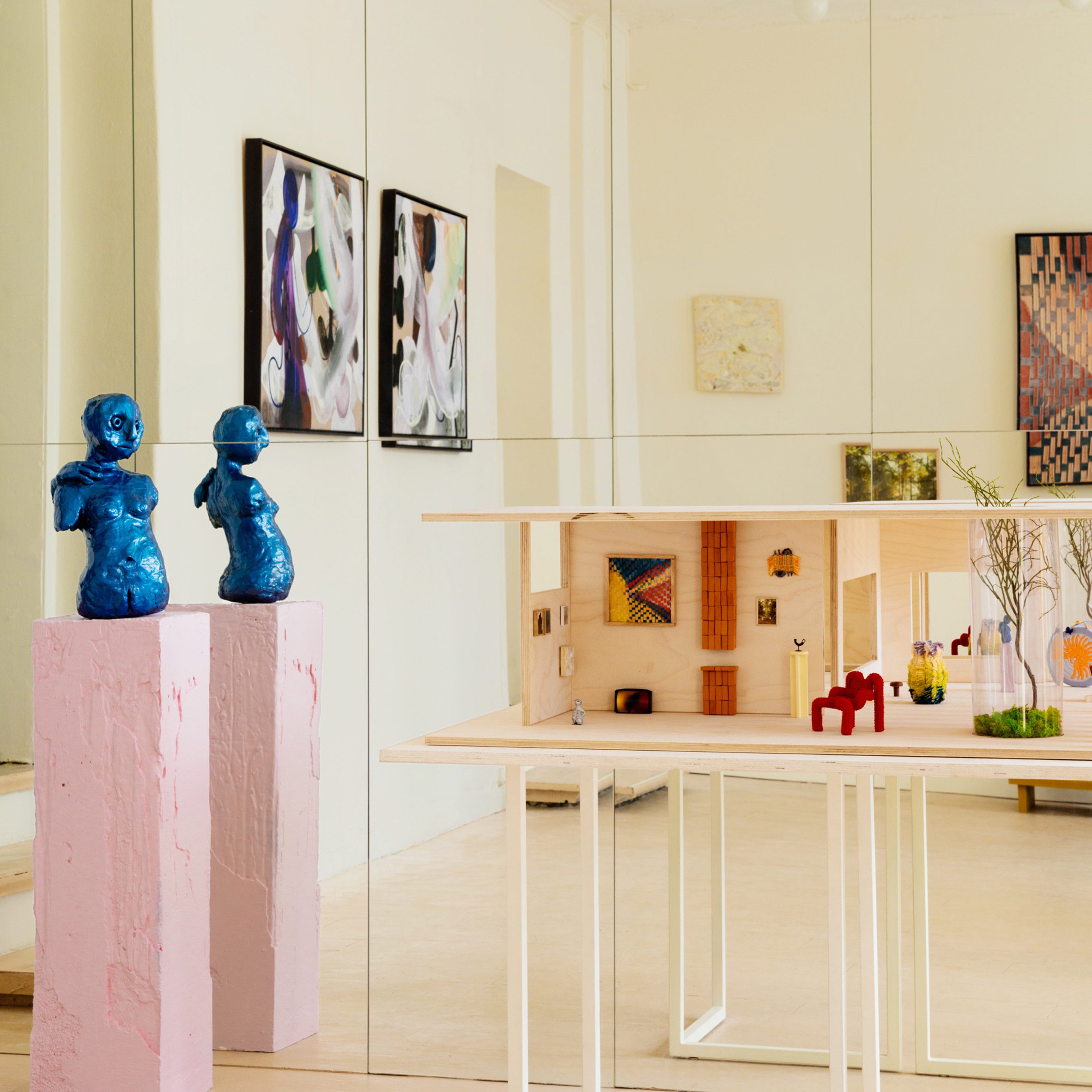 Sete novas galerias de design no radar Dezeen