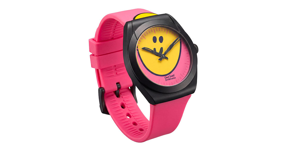 O happywatch de Stuart Semple mostra um rosto sorridente espremido