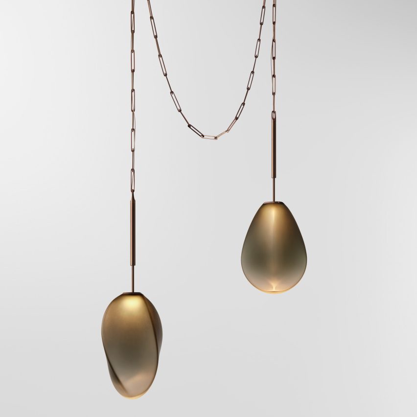 Luminária pendente Solace Chain de Ross Gardam