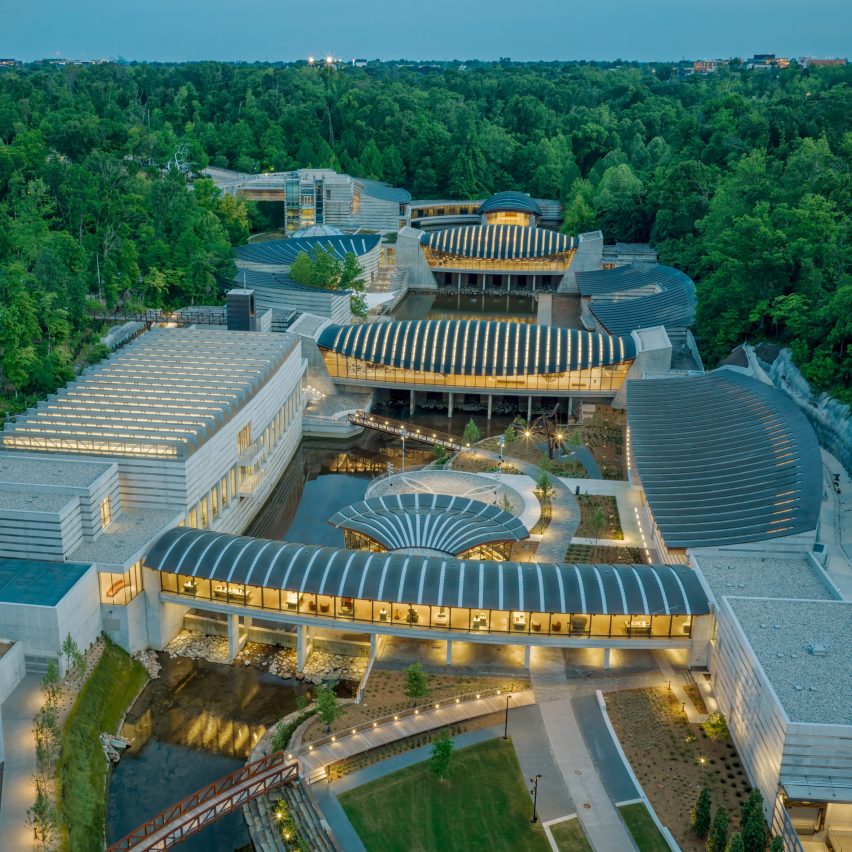 Safdie Architects conclui grande expansão da Crystal Bridges