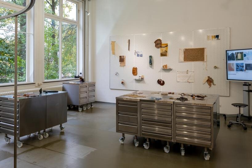 arquivo do banco de materiais do futuro para arte e design ecológicos